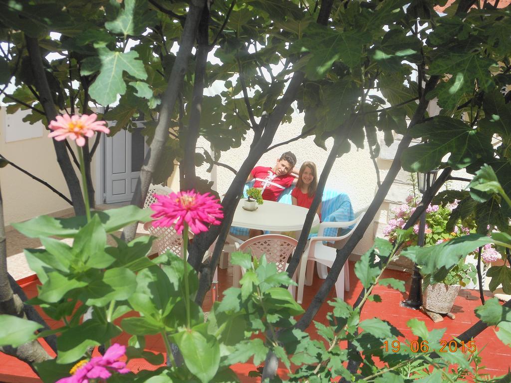 Lorena Rooms Risan Exterior photo