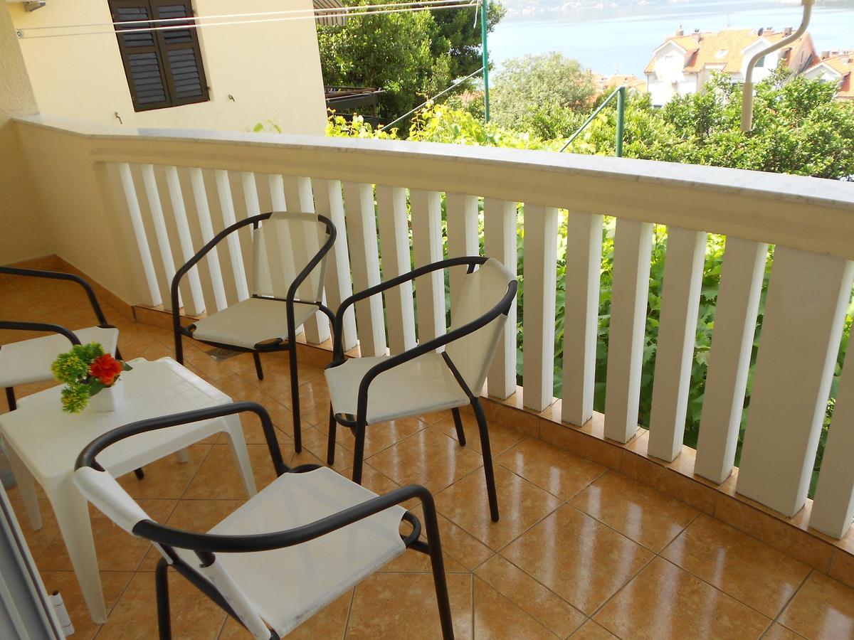 Lorena Rooms Risan Exterior photo